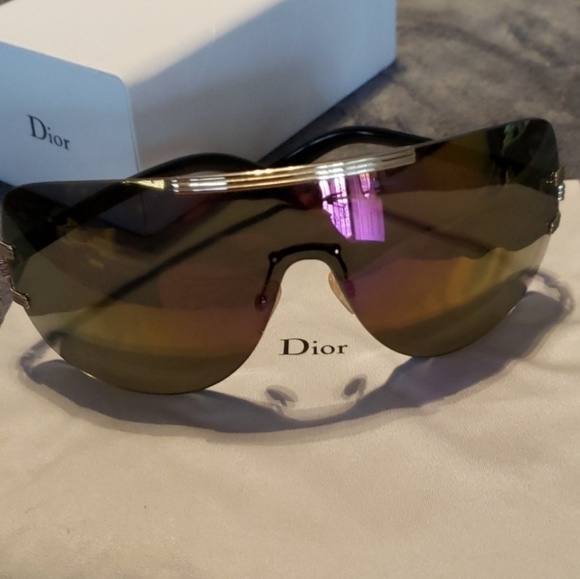 Dior Accessories - Authentic Dior Shades!